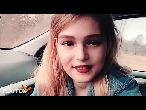 ❤️ Babe Sexy yn llawen sucks ar gerdyn disgownt ❌ Rhyw super wrthon ni ﹏